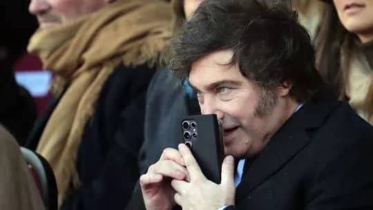 Milei la sigue con Lula da Silva: este domingo acusó a Brasil de "financiar la campaña antiargentina"