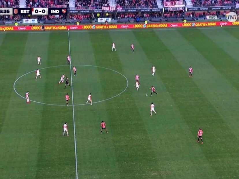 Estudiantes e Independiente se enfrentan en un partido que promete