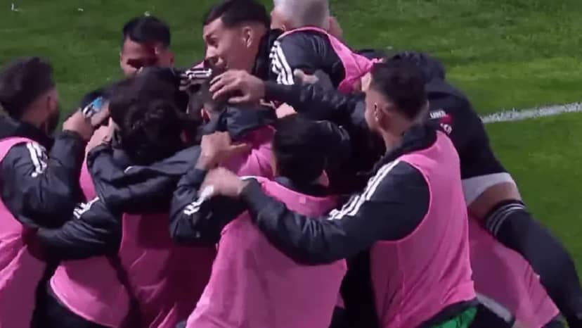La lluvia de goles de Riestra para la pesadilla xeneize - TyC Sports