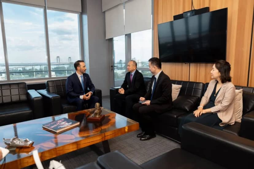 Valdés recibió al embajador de China y avanzaron en una agenda de inversiones