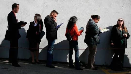 Crecimiento sin empleo: los sectores que sostienen la actividad tampoco generan nuevos puestos de trabajo