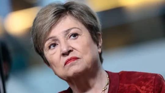Georgieva llega a Buenos Aires para evaluar si Argentina puede dejar atrás al FMI