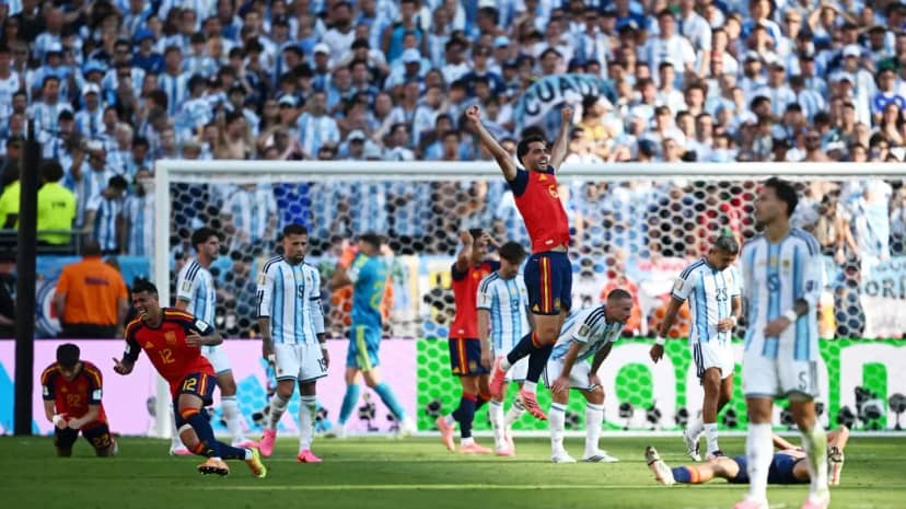 El análisis del cuerpo técnico de la Selección Argentina: "Vi la final tres veces más, España fue muy superior" - TyC Sports