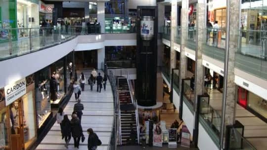 El mileismo destacó en redes el movimiento en paseos de compras