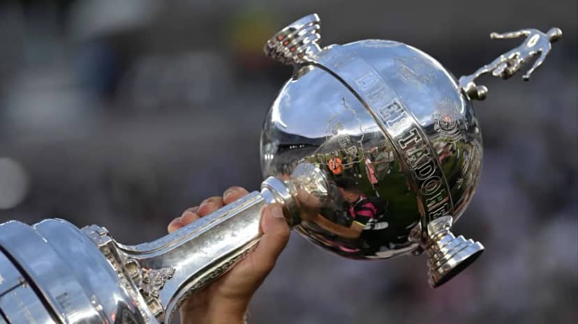 Los nuevos parches que presentó Conmebol para la Copa Libertadores - TyC Sports