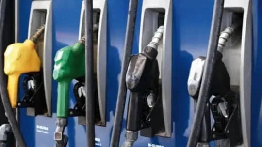 Combustibles: las ventas volvieron a caer en junio y sólo crecieron las variedades premium