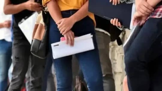 Uno de cada dos jóvenes vulnerables enfrenta dificultades para acceder al trabajo formal