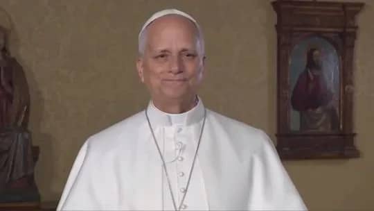 Papa León XIV: "La alegria no se encuentra scrolleando sin fin en las redes sociales"