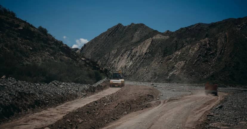 Vicuña consiguió aval del Gobierno para abastecer de energía a un proyecto minero de cobre por US$ 9.700 millones