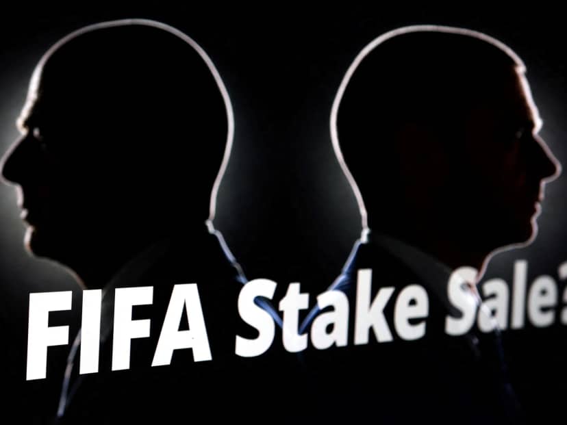 Las claves del escándalo de la FIFA y la lucha de poder contra la UEFA