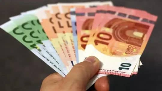 A cuánto cerró el euro blue hoy, viernes 31 de julio
