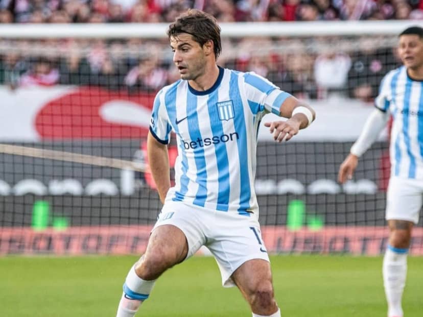 La posible despedida de Santiago Sosa de Racing, cómo están las negociaciones y la formación ante Tigre