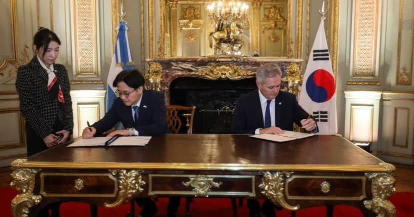 Acuerdo por minerales y aprobación de un RIGI: Milei se reunió con el presidente de Corea del Sur