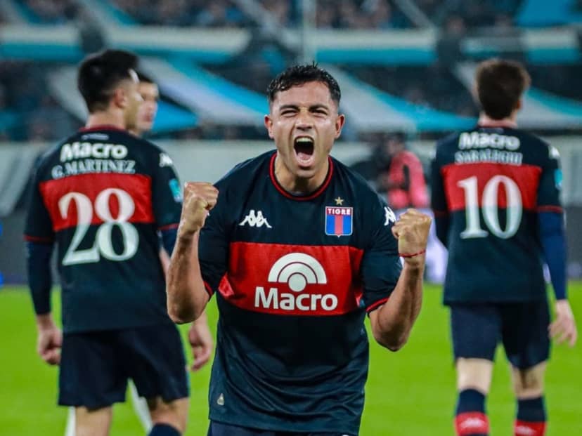 Golpe matador para Racing: Garay estiró la ventaja de Tigre con ayuda de Cambeses