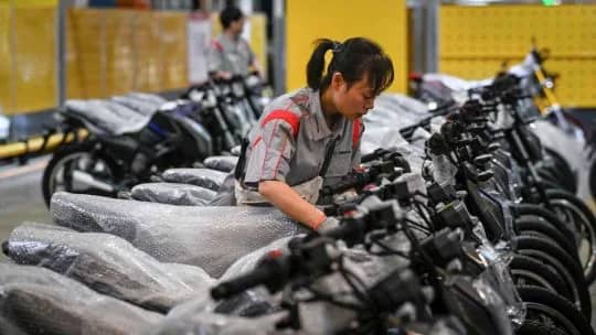 Los patentamientos de autos cayeron 30,3% en julio y las motos marcaron un fuerte crecimiento