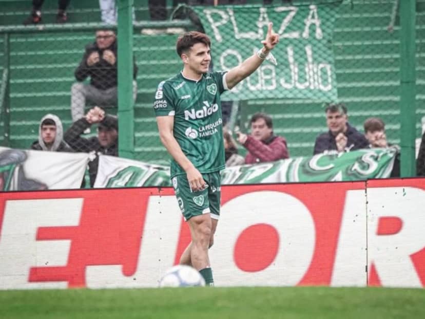 Pierde el puntero de la tabla anual: Sarmiento le gana a Independiente (R)