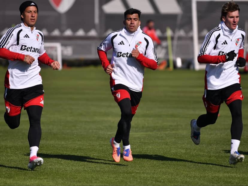 Con un alta médica, las buenas noticias que recibió Coudet en la práctica de River