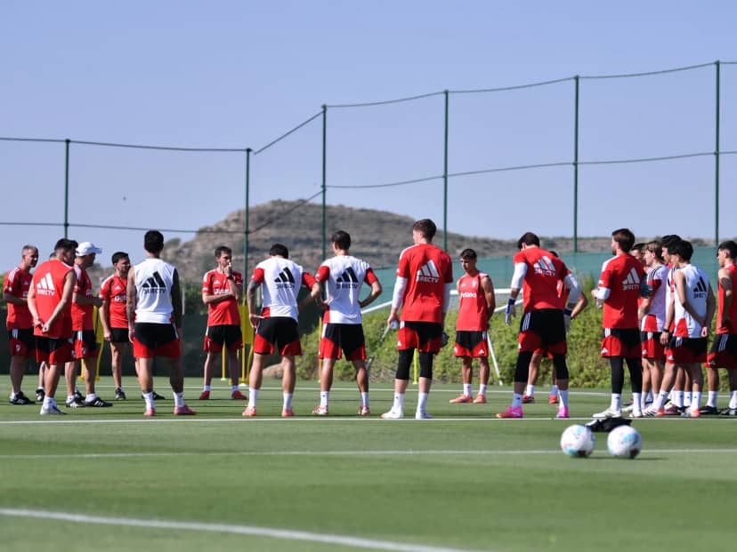 Vamos todos unidos: la decisión grupal de River para salir del pozo