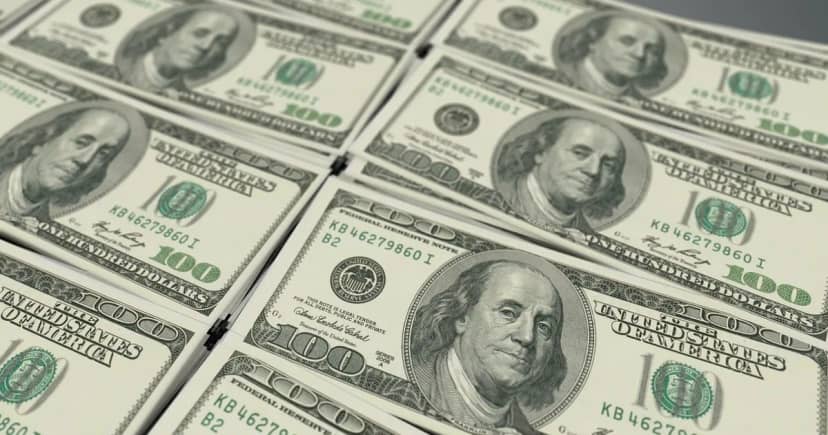 Dólar hoy y dólar blue, EN VIVO: a cuánto cotiza el oficial y cuál es el precio del paralelo este jueves 6 de agosto, minuto a minuto
