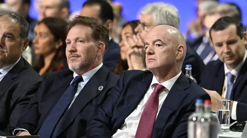 Conmebol cuestionó a la FIFA en medio de la crisis: "El fútbol está primero" - TyC Sports