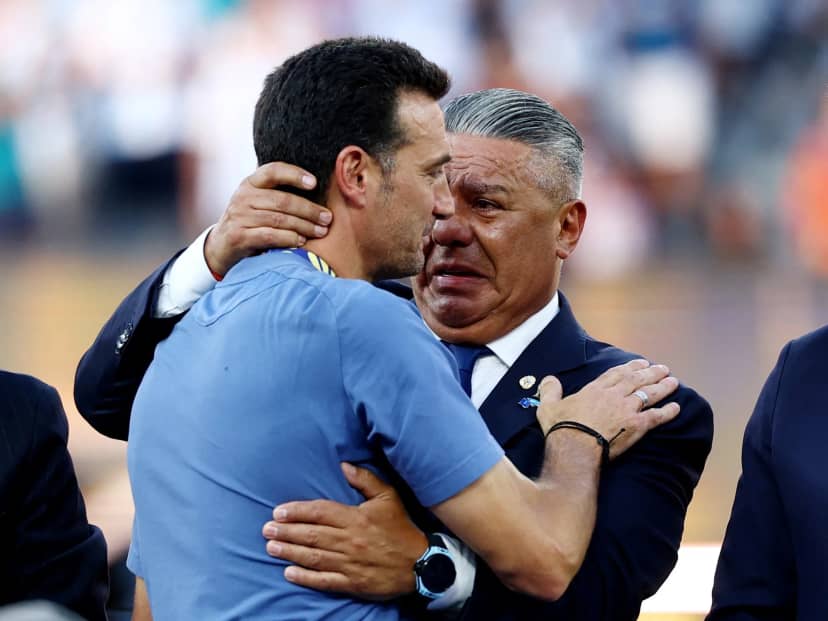 Tapia: "El plan A, el plan B y el plan C es Scaloni"