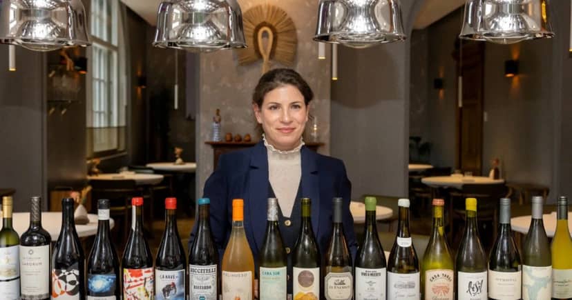 Con el consumo en baja, las bodegas apuestan a crecer transformando el vino argentino en una experiencia gourmet