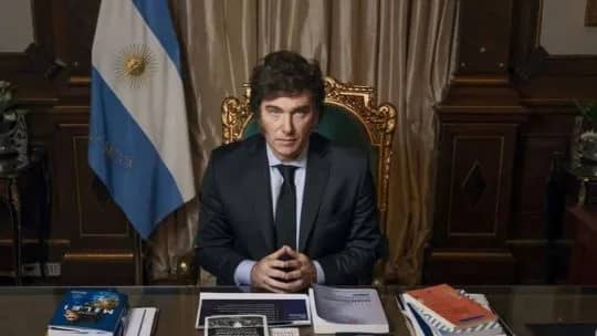 Milei, listo para 'atajar' corridas: posteó que "Argentina tendrá entre US$ 60 y 70 mil millones"