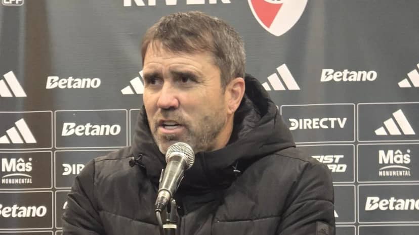 "Me está puteando medio país": las bombas de Coudet tras la derrota de River - TyC Sports