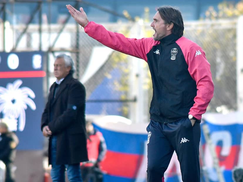 Diego Martínez, tras el triunfazo en el clásico: "Ganamos porque supimos cómo jugarlo"