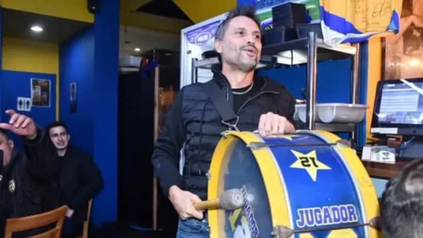 Así fue la noche de los dirigentes de Recoleta en el bodegón de la barra de Boca - TyC Sports