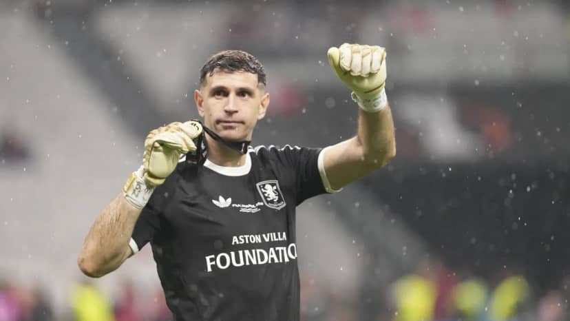 Dibu Martínez se pierde la Supercopa de Europa entre Aston Villa y PSG - TyC Sports