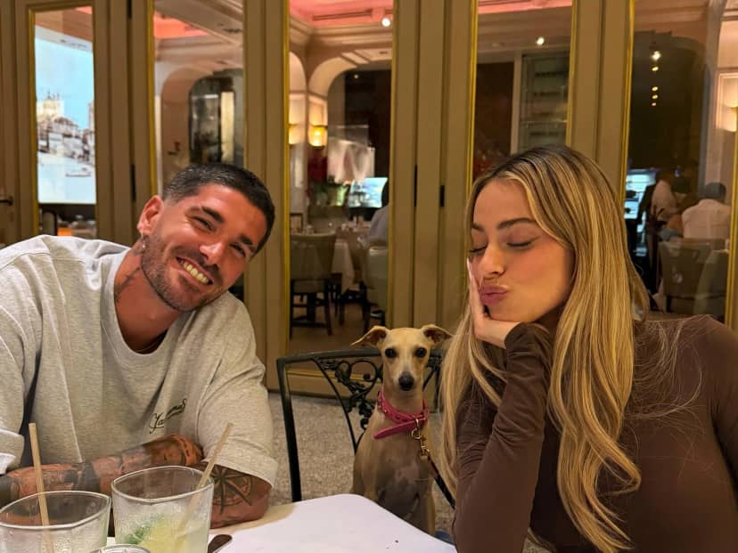 Tini Stoessel confirmó que se casa con De Paul
