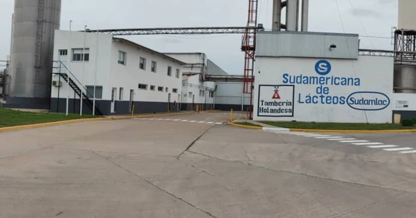 Una láctea paralizada se prepara para reactivar sus actividades la semana que viene y procesar 100.000 litros de leche diarios