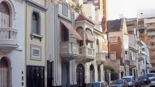Ni Palermo ni Recoleta: el barrio porteño donde hay cuatro interesados por cada propiedad en venta