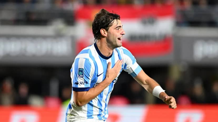 "Fui muy feliz": Sosa se despidió de Racing y fue presentado en Vasco - TyC Sports