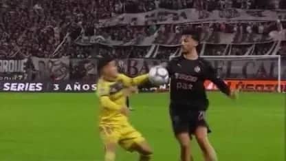 La mano de Boca que reclamó todo Platense antes del anulado a Luciano Giménez - TyC Sports