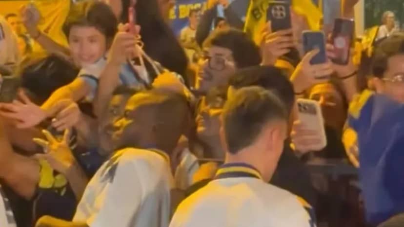 Banderazo multitudinario en Paraguay para recibir a Boca - TyC Sports