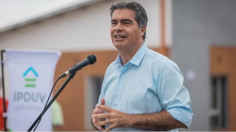 Capitanich: Hay una caída abrupta de la inversión en educación