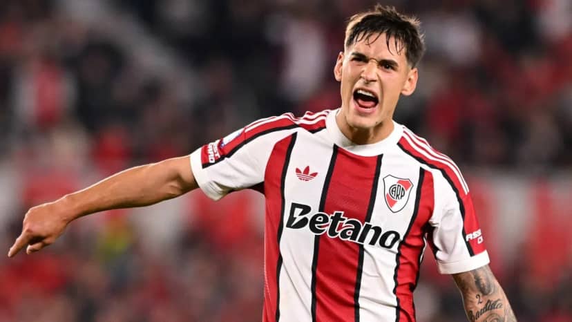 El experimento de Coudet ante la ausencia de Montiel en River - TyC Sports