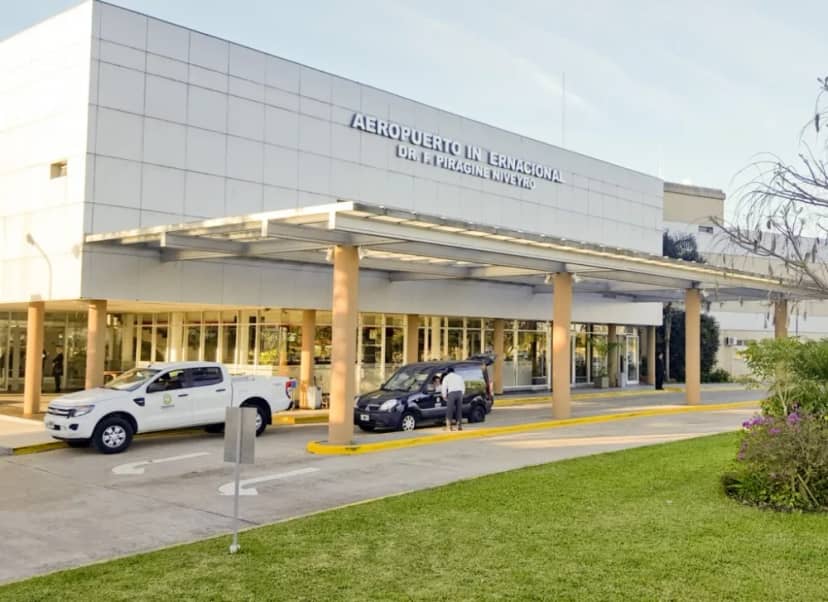 Flybondi desapareció de Corrientes: sin vuelos, personal ni atención