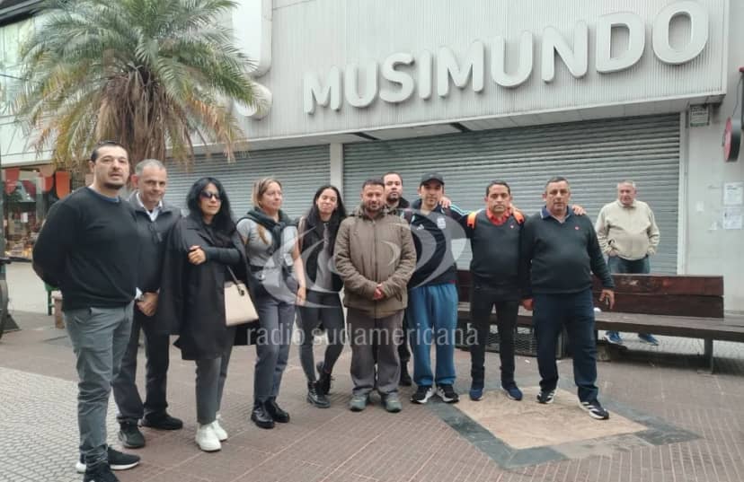 No sabemos si vamos a cobrar: la incertidumbre de los empleados despedidos de Musimundo