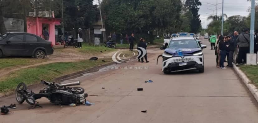 A dónde iba el patrullero que chocó y mató a una mujer en Corrientes