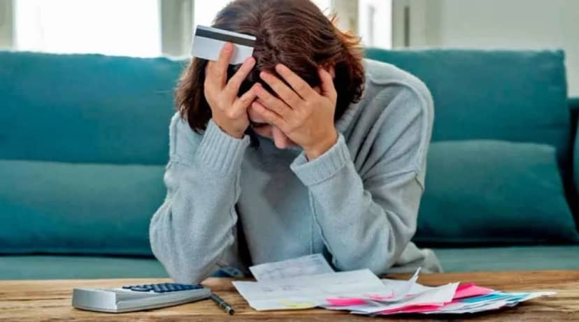 Qué pasa con los 143 mil préstamos que los bancos dieron de baja