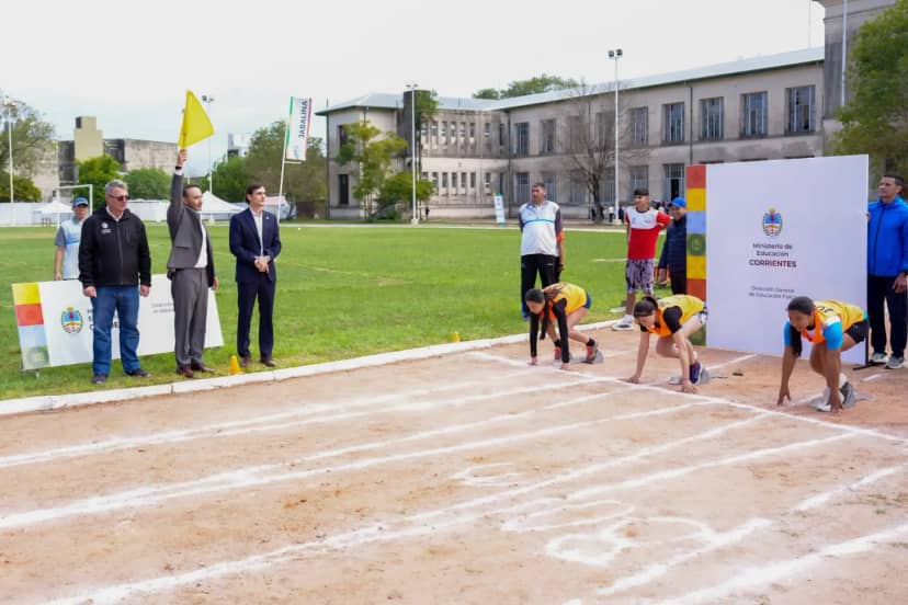 En la apertura de los Interescolares Provinciales, Valdés ratificó un fuerte respaldo al deporte