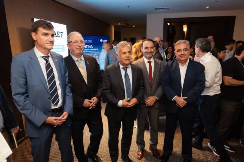 Juan Pablo Valdés destacó el rol de las provincias en la transformación del país