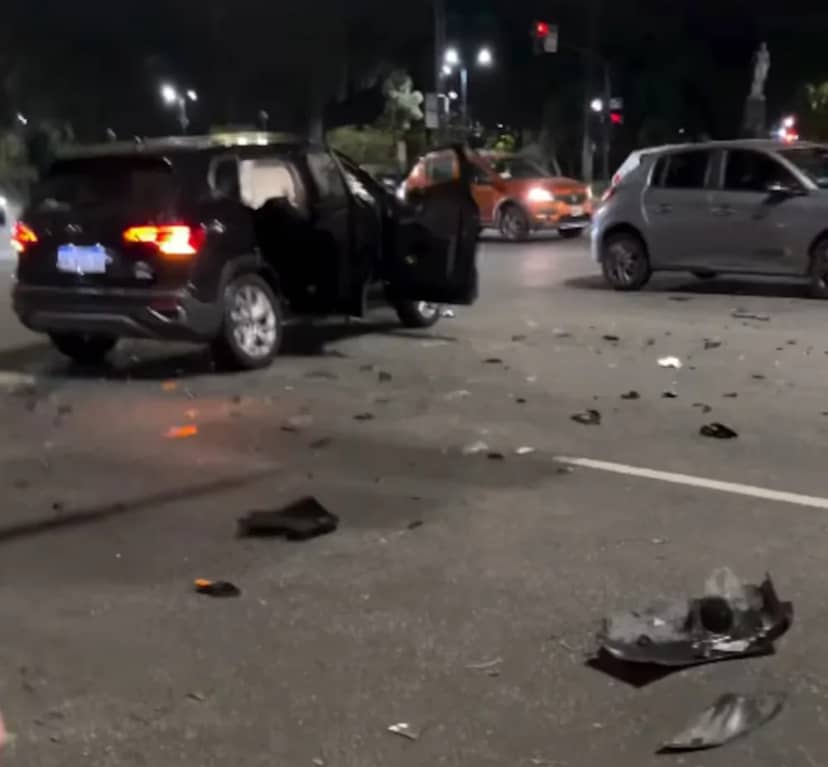 El fuerte choque que sufrió Tomás Holder con su auto: Casi nos mata este asesino
