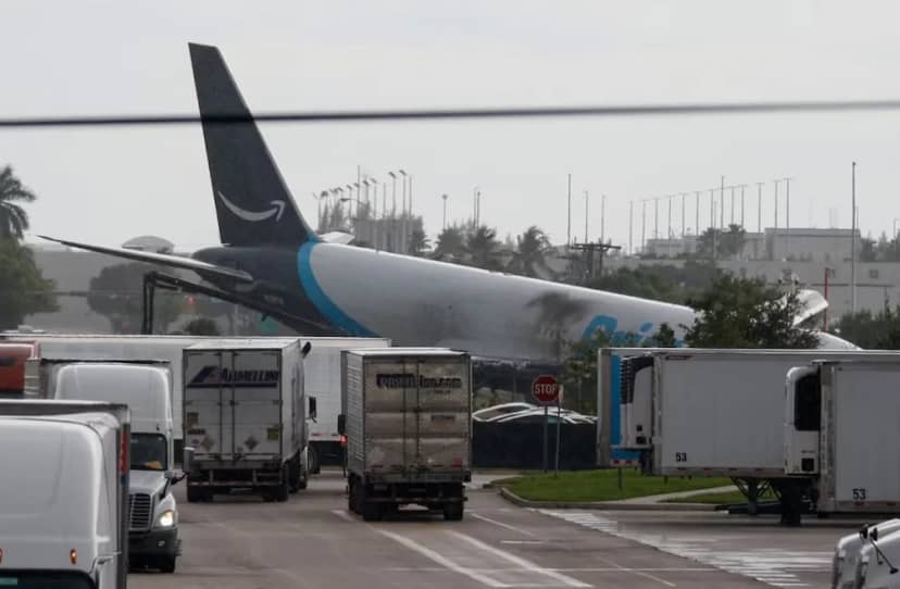 Avión de carga se estrelló tras salirse de la pista en el Aeropuerto de Miami