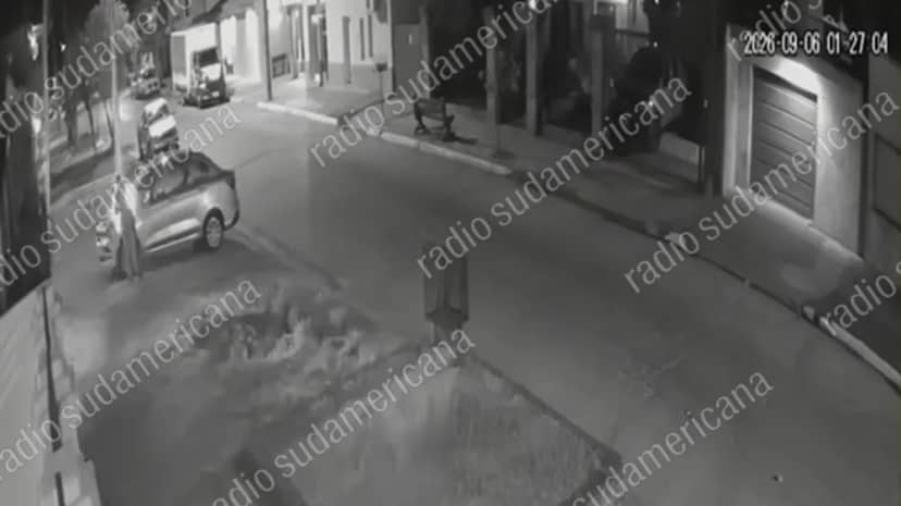 Video: así una mujer prendió fuego el auto de su ex amante