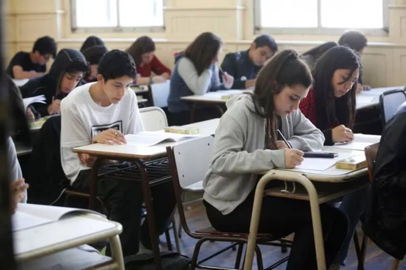 Pruebas PISA: los especialistas apuntan al uso excesivo de pantallas