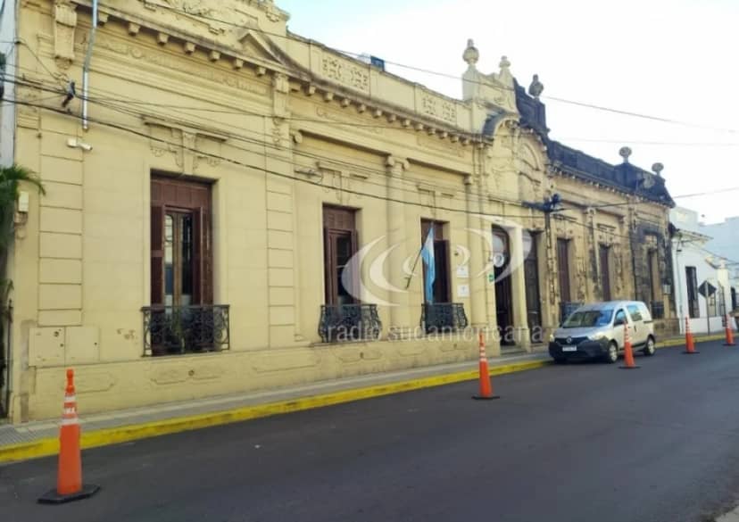 El colegio emitió un comunicado tras el hallazgo de 3 mil fotos de alumnas subidas de tono